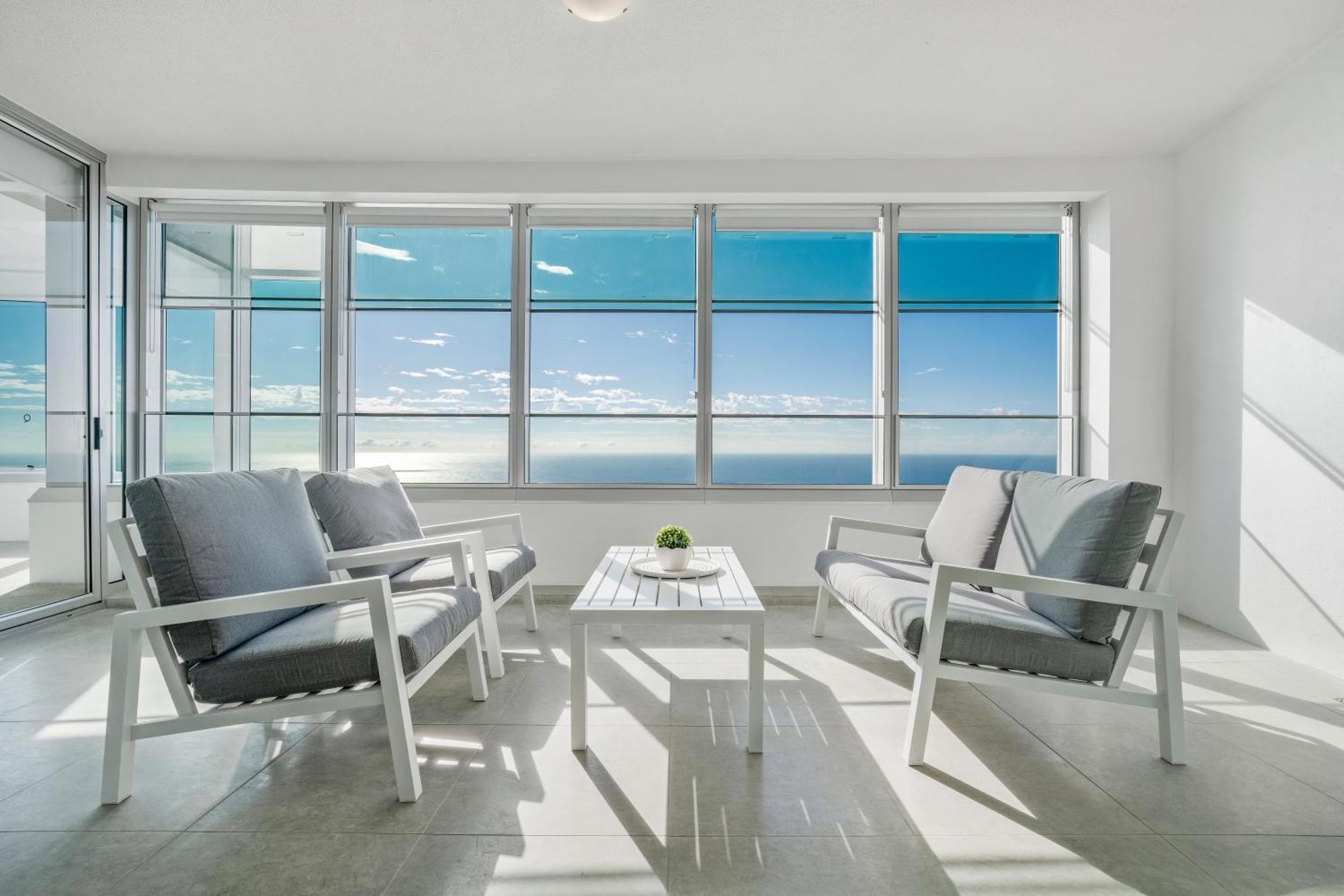 Designer Rooms At Q1 Resort - Gclr Gold Coast Exterior photo